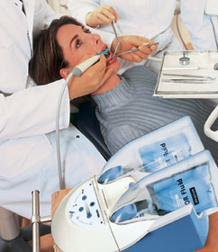 Лечение пародонтоза в стоматологическом центре Дипломат
